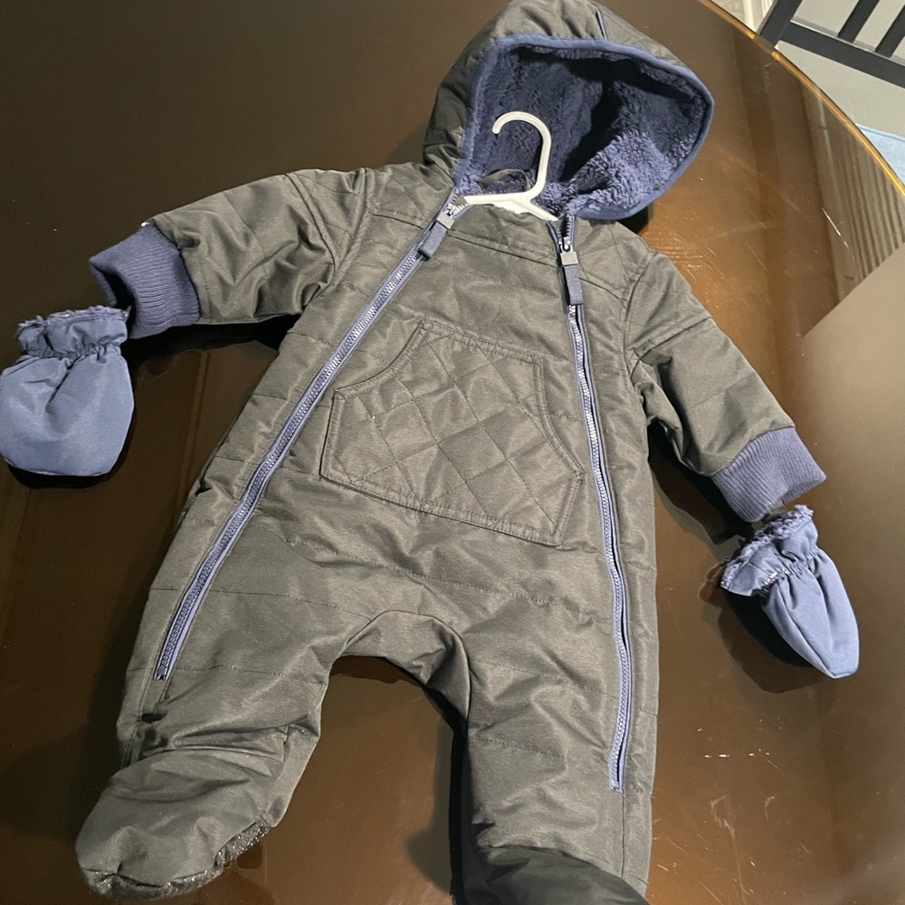 Snow suit for a 3 month